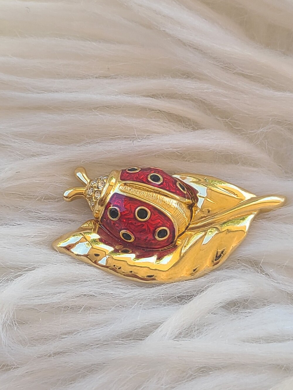Swarovski Gold-Tone Brooch with Red Enamel Ladybug On Leaf- Excellent Condition